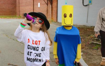 Charlotte Rodrigues and Sebastian Baptiste as Taylor Swift and a Roblox avatar. Charlotte Rodrigues and Sebastian Baptiste as Taylor Swift and a Roblox avatar.