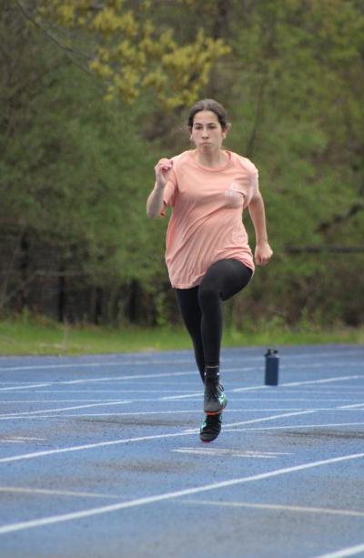  Priscilla Ross shows off her sprinting skills.