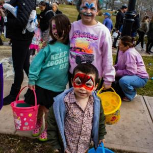 Serenity Hunt,  Layne Hunt and Gianna Snyder faces painted and all. 